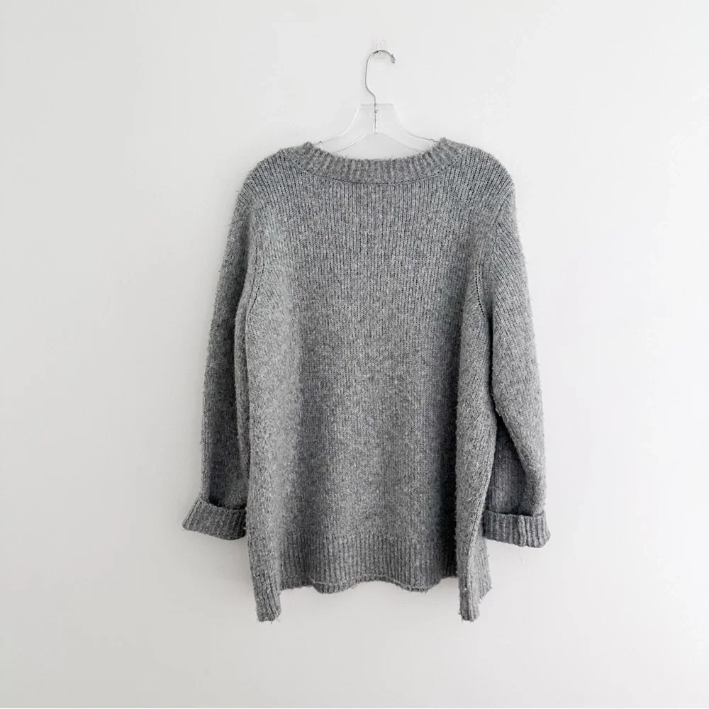 Lane Bryant Gray Rhinestone Embellished Crew Neck Sweater Women Size 18/20